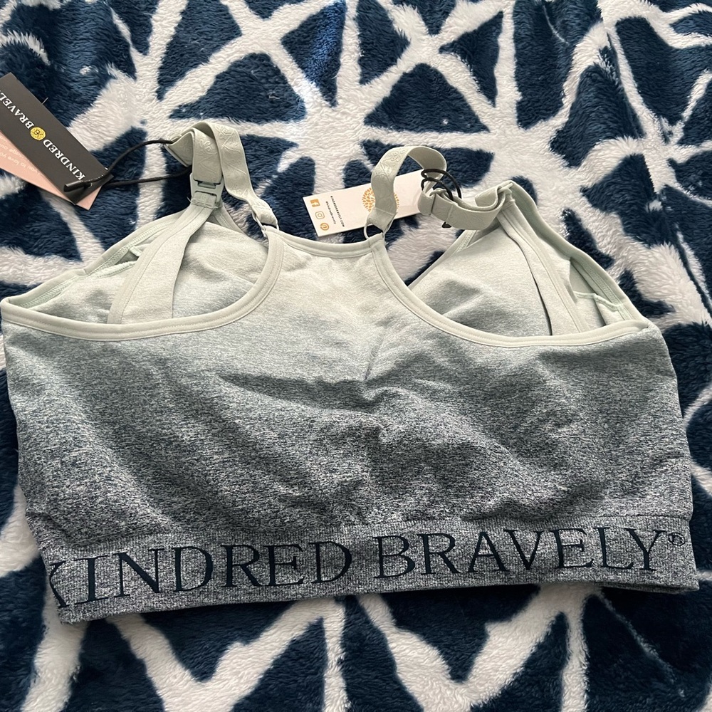 Kindred Bravely Light Gray Sports Bra